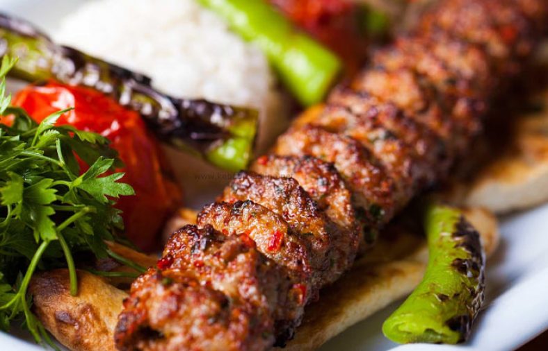 طرز تهیه کباب کوبیده