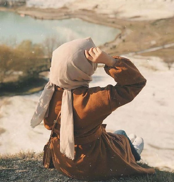 عکس دختر با حجاب برای پروفایل تلگرام شیک