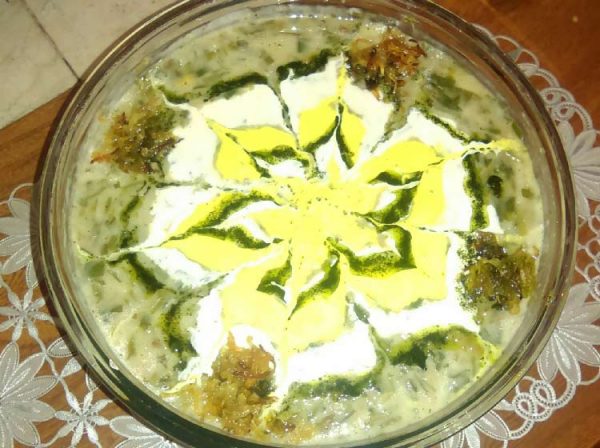 تزیین آش کشک زعفرانی شیک