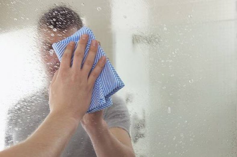انشا درباره مقایسه آیینه با غبار
