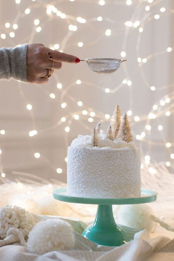 عکس کیک تولد با تم زمستان