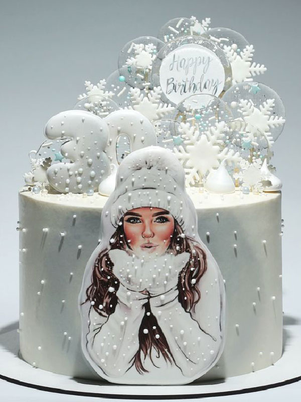 کیک تولد دخترانه با تم زمستانی