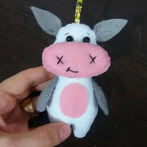 اتمام مراحل ساخت گاو نمدی 