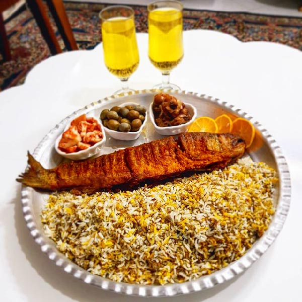 دیزابن دیس سبزی پلو با ماهی شکم پر