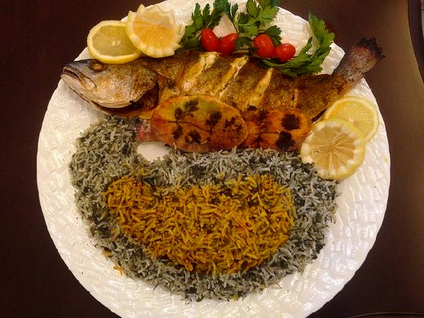 دیزابن دیس سبزی پلو با ماهی با ته دیگ