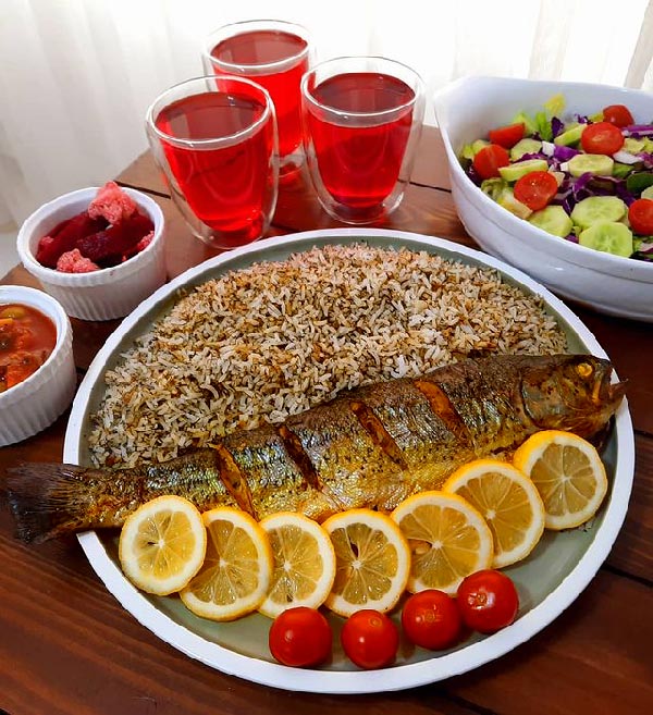 تزیین سبزی پلو با ماهی شب عید