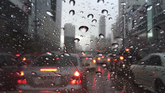 انشا در مورد باران و ترافیک