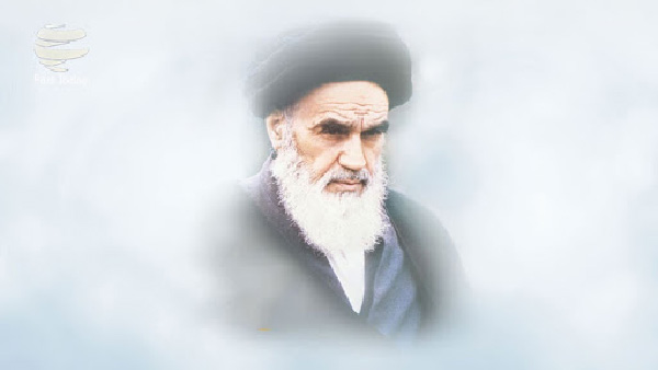گلچین خاطراتی از مبارزات امام خمینی و دوران انقلابخاطراتی از مبارزات امام خمینی و دوران انقلاب 