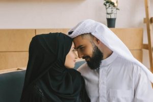 احکام نزدیکی در ماه رمضان + ملاعبه و نزدیکی از پشت