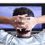 آیا دیدن فیلم مبتذل روزه را باطل می کند