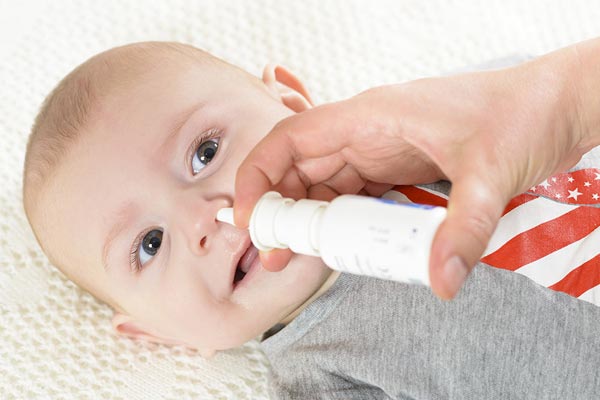 روش‌های طبیعی برای برطرف کردن گرفتگی بینی نوزاد