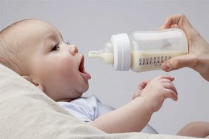 فواید شیرخشت برای نوزاد