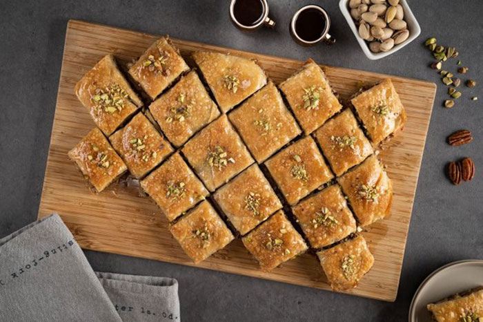 طرز تهیه باقلوا یزدی