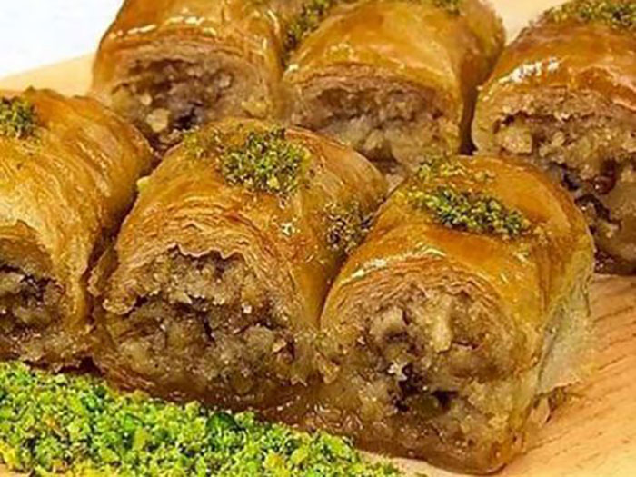 باقلوا یزدی خوشمزه