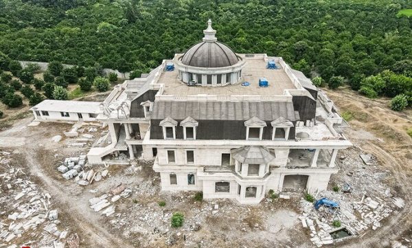 ویلای شمال جنجالی