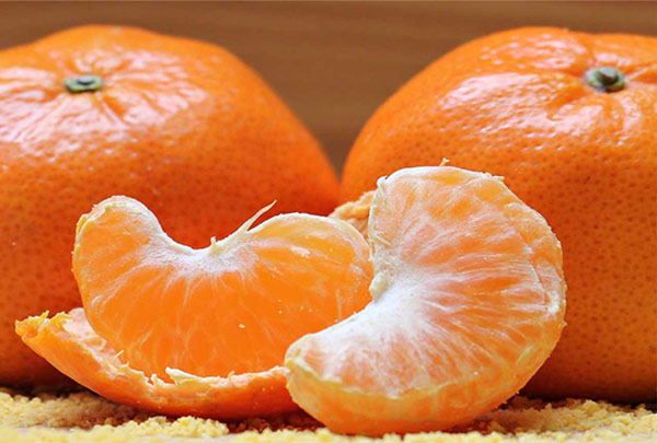 نارنگی برای زردی نوزاد
