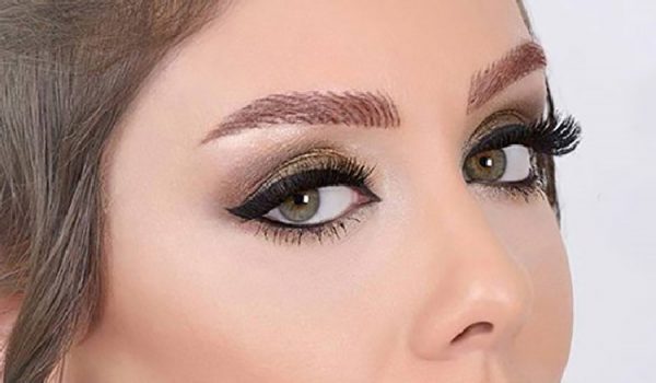 هاشور خطی ابروها