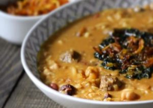 طرز تهیه آش میوه بسیار خوشمزه، معروف به آش ترش