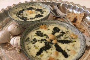 طرز تهیه انواع آش دوغ خوشمزه
