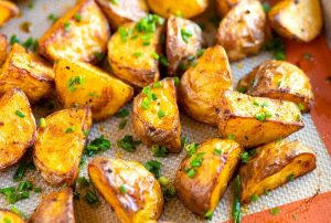 طرز تهیه سیب زمینی تنوری