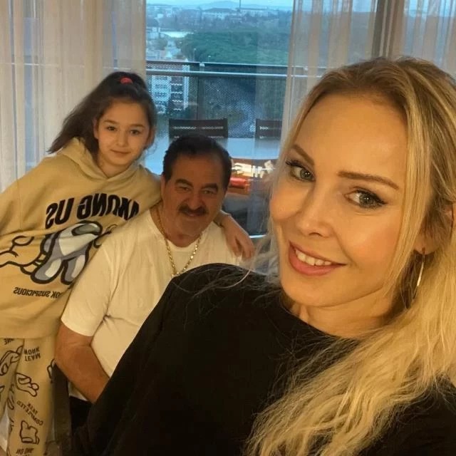 عایشه گل همسر ابراهیم تاتلیس