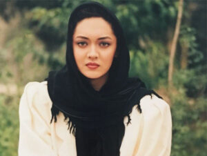 بازیگری نیکی کریمی