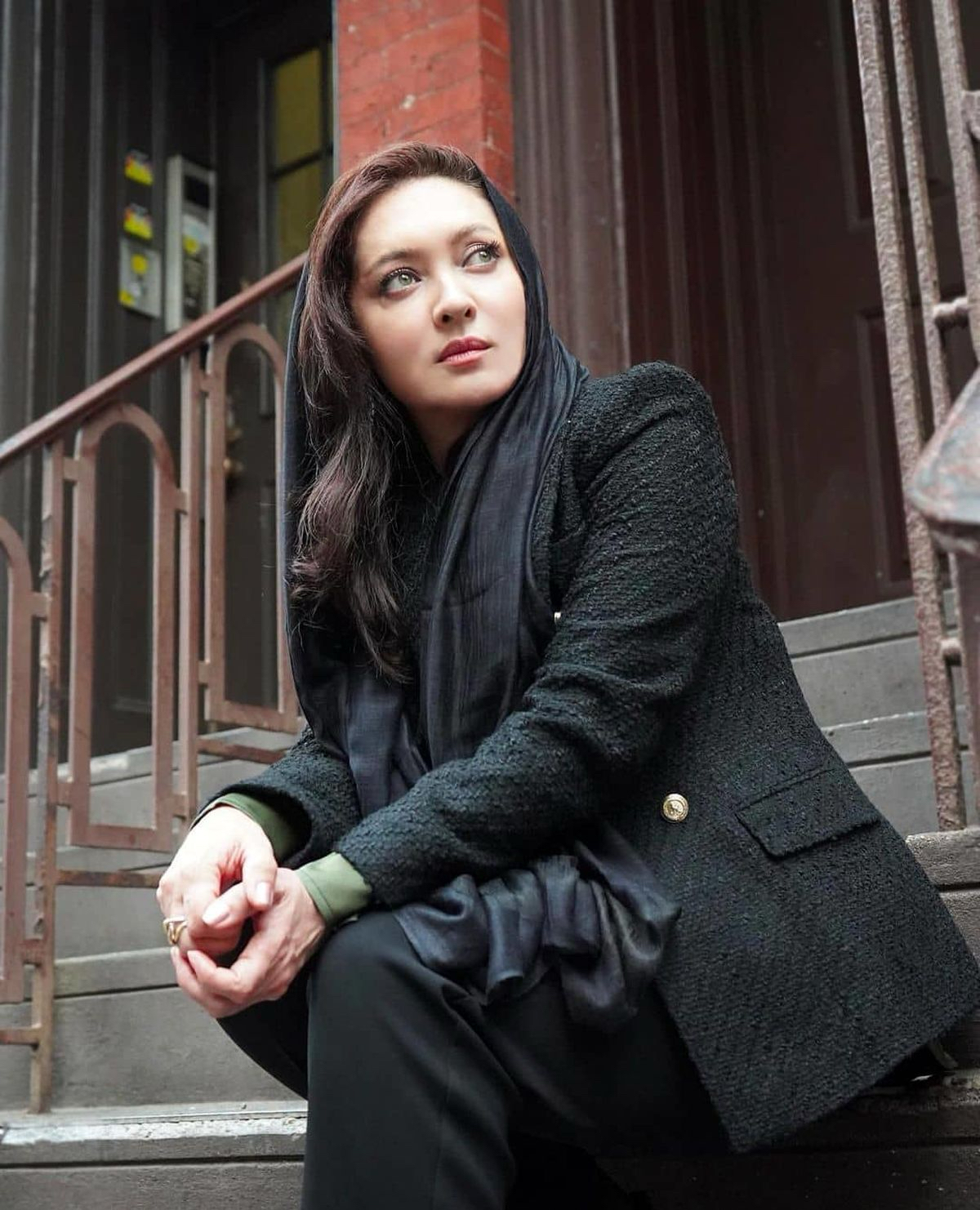 نیکی کریمی کجاست⁩