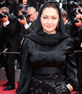 نیکی کریمی فیلم⁩