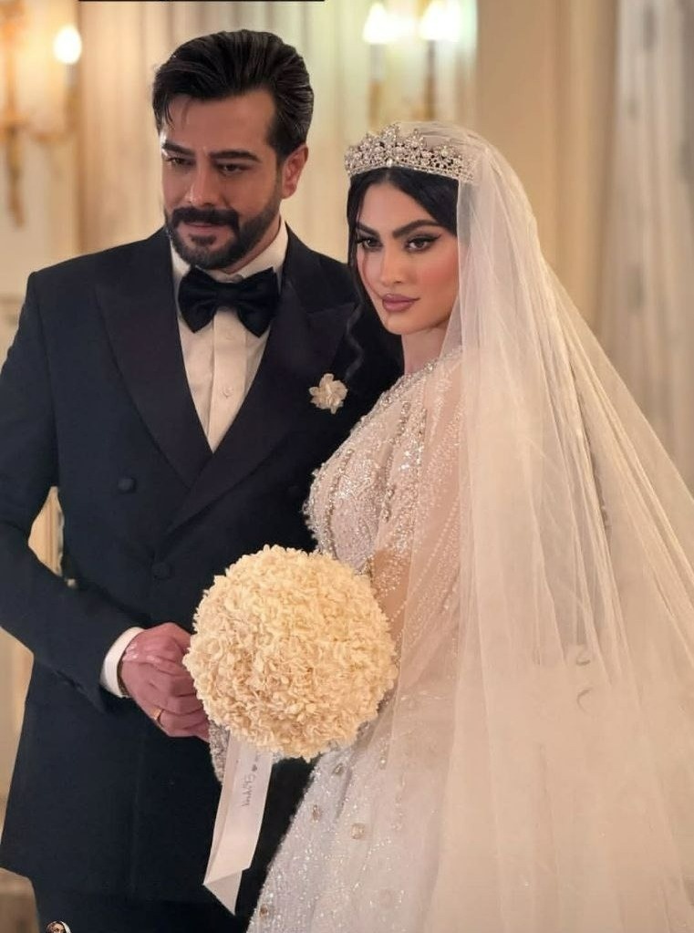 همسر مریم مومن