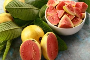 میوه گواوا