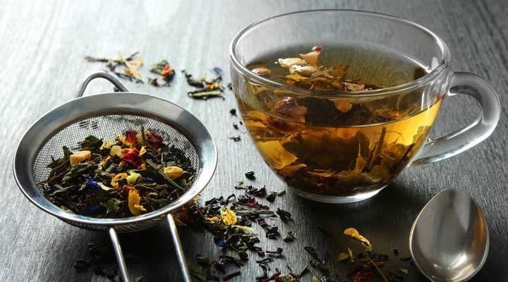 چای گیاهی یا دمنوش 