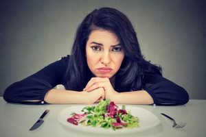 مصرف غذاهای مانده چه مشکلاتی را برایمان ایجاد می کند؟