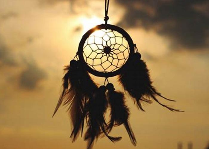 نماد دریم کچر را از نظر فنگ شویی کجا باید آویزان نمود؟