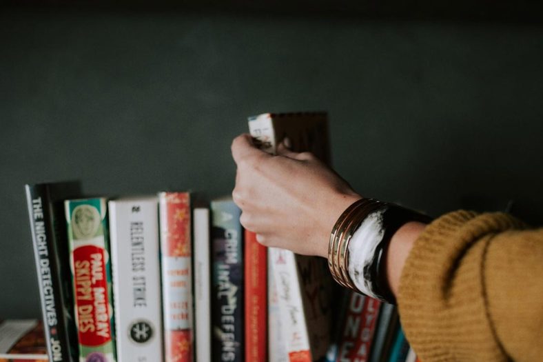 مطالعه کتاب