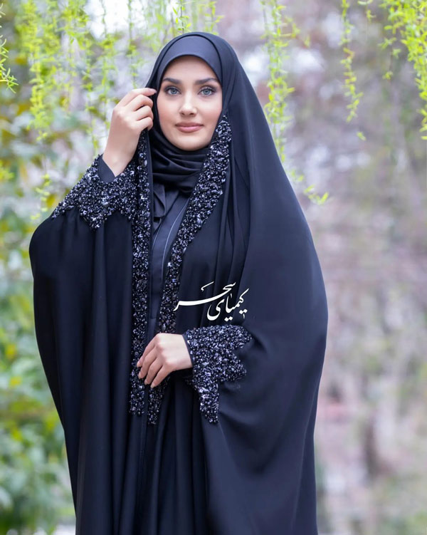 مدل چادر مشکی سنگ دوزی شده