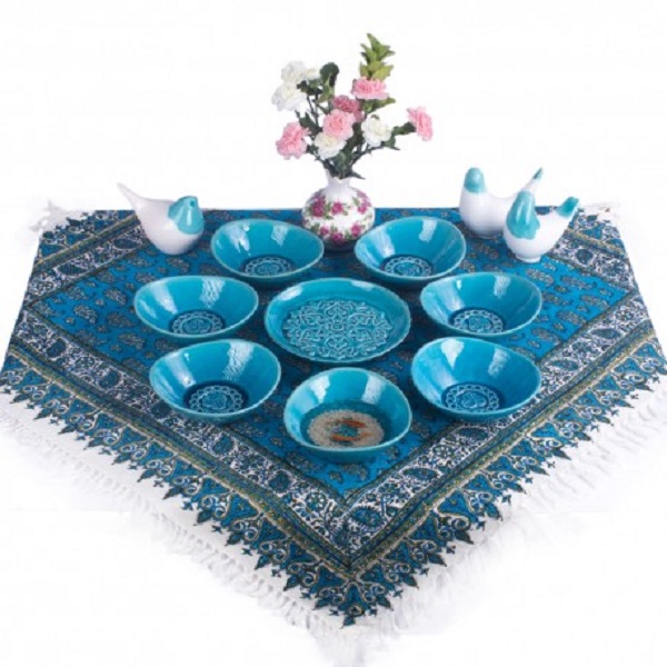 تزئین سفره هفت سین روی ترمه