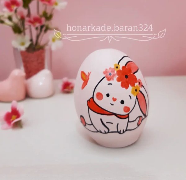 نقاشی خرگوش روی تخم مرغ با ماژیک