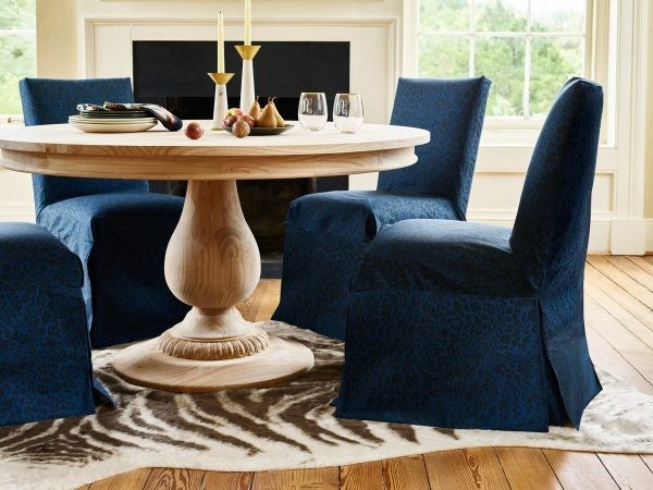 میز چوبی گرد مدرن برای پذیرایی و ناهار