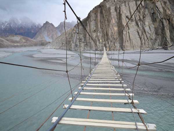 پل معلق حسینی در پاکستان (Hussaini Hanging Bridge)