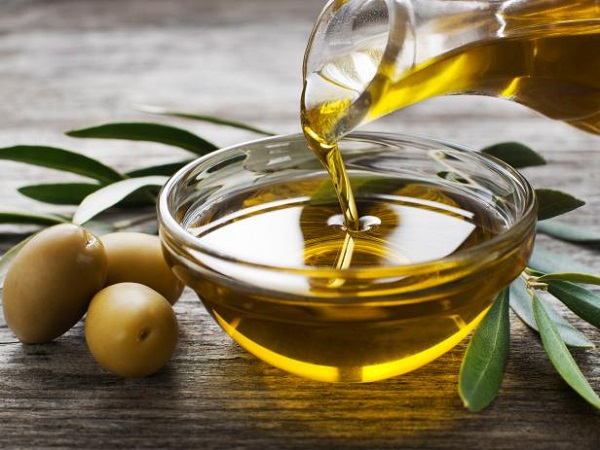 تازه نگه داشتن روغن زیتون