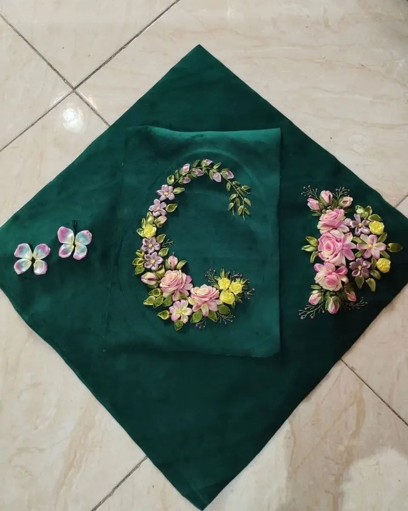 مدل جانماز سبز گلدوزی شده