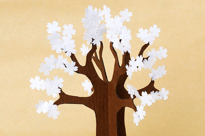 کاردستی درخت شکوفه‌های گیلاس