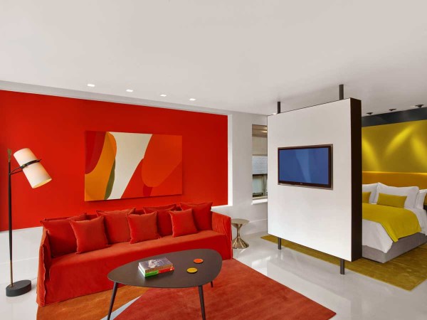 طراحی دکوراسیون خانه با مبلمان قرمز