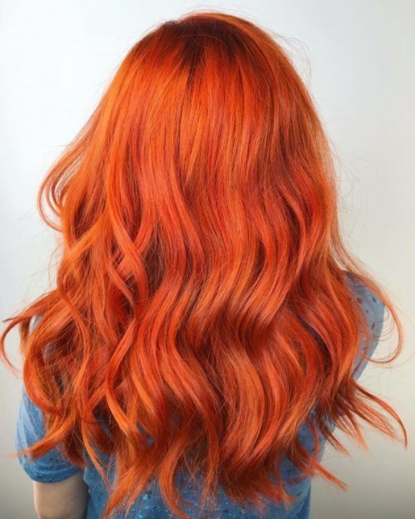 موی حالت دار و بلند نارنجی