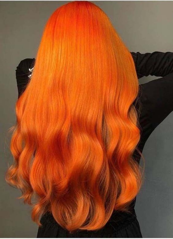 رنگ موی نارنجی با مدل مو بلند