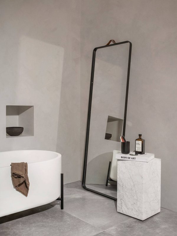 آینه قدی حمام