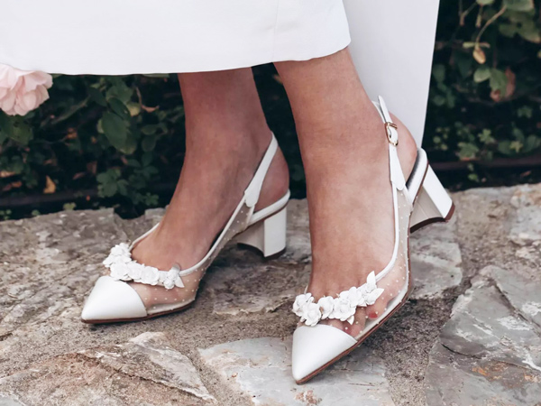 کفش عروس توری با طرح گل