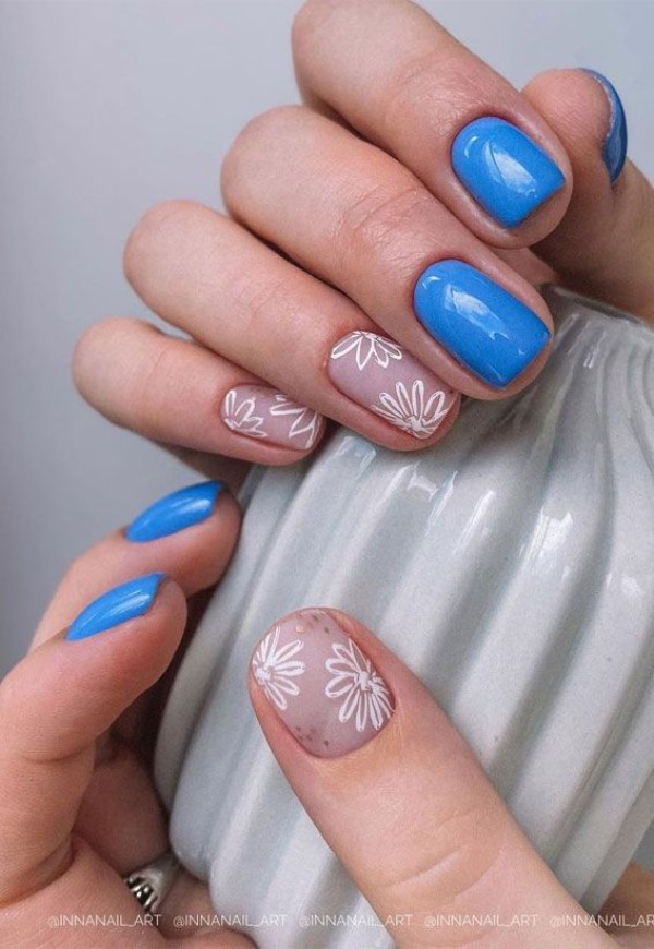 طراحی ساده لاک با بابونه