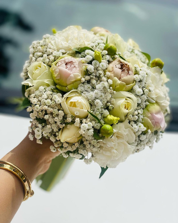 دسته گل عروس با گل ژیپسوفیلا