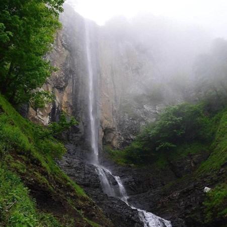 آبشار لاتون، مرتفع ترین آبشار ایران